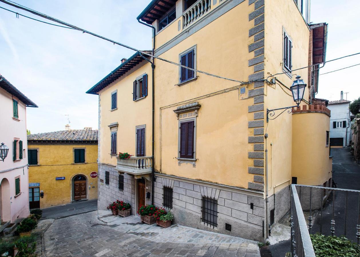 Hotel A Casa Di Irma E Nilo Palaia Exteriér fotografie